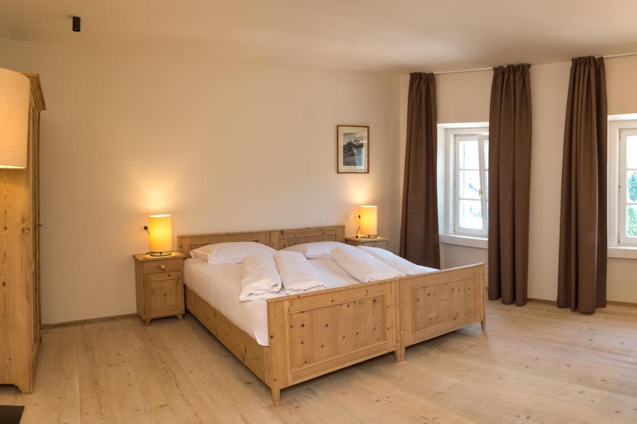 Hotel Kabis Фунес Экстерьер фото