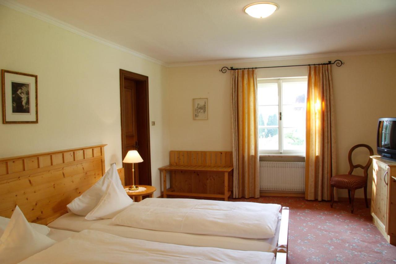 Hotel Kabis Фунес Экстерьер фото