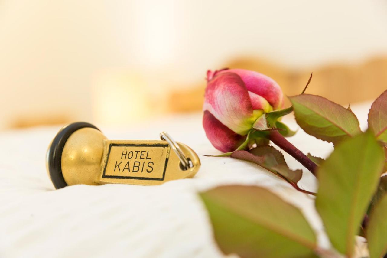 Hotel Kabis Фунес Экстерьер фото