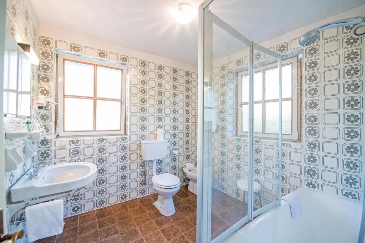 Hotel Kabis Фунес Экстерьер фото