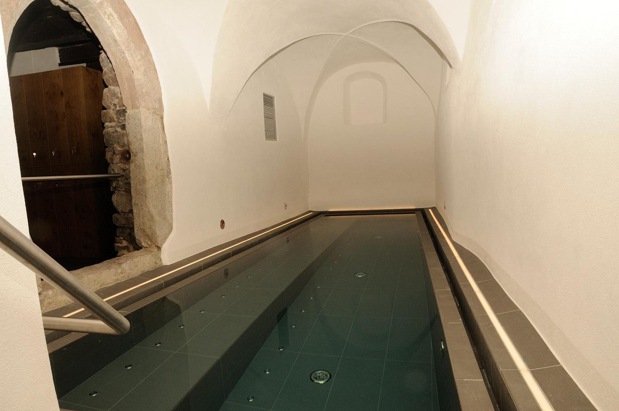 Hotel Kabis Фунес Экстерьер фото